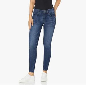 EUC WOMENS 8 DEMOCRACY SKINNY JEANS AB TECHNOLOGY